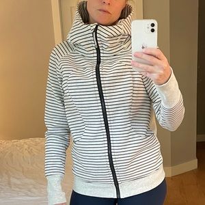 Lululemon size m hoodie